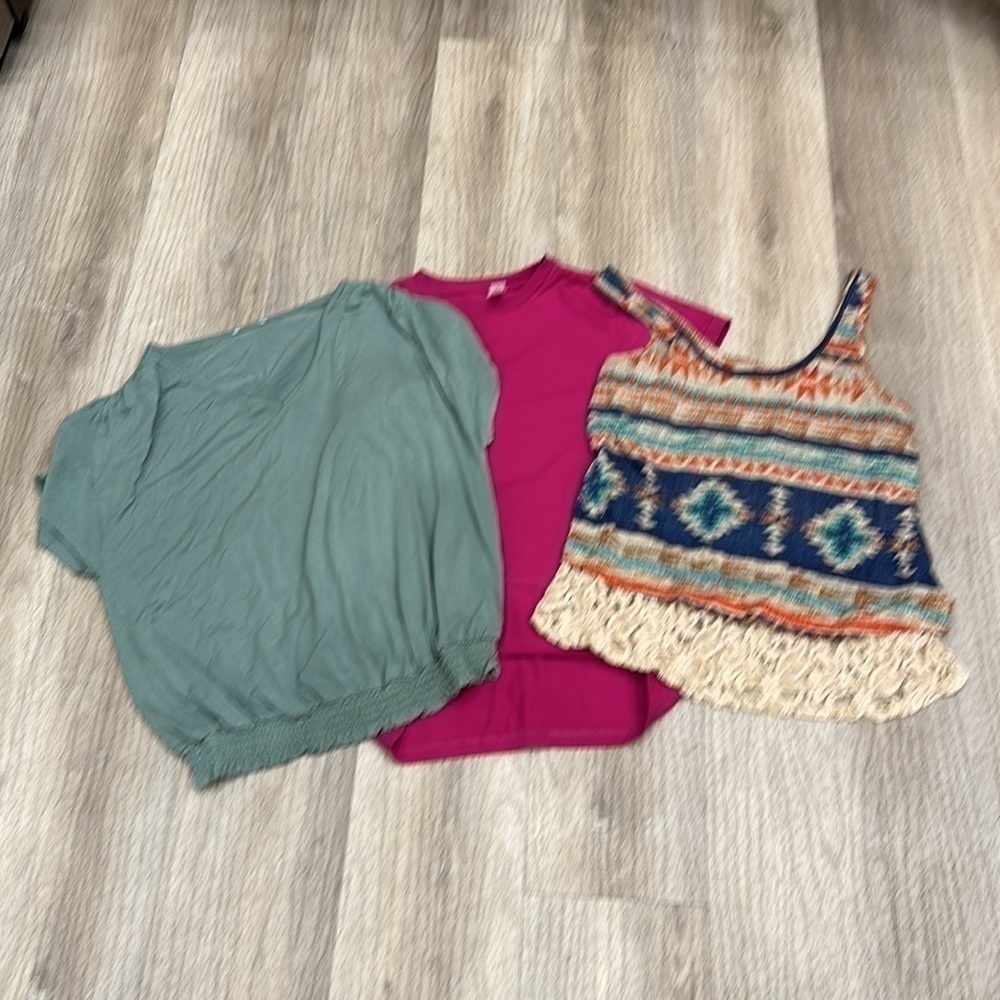 3 large tops